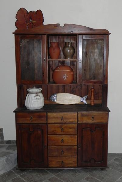Restauriertes Buffet